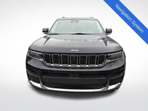 Used 2023 Jeep Grand Cherokee L Limited w/ Luxury Tech Group II image 2