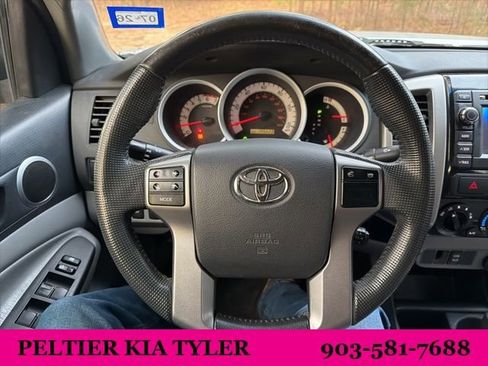 Used 2013 Toyota Tacoma PreRunner w/ SR5 Pkg image 18