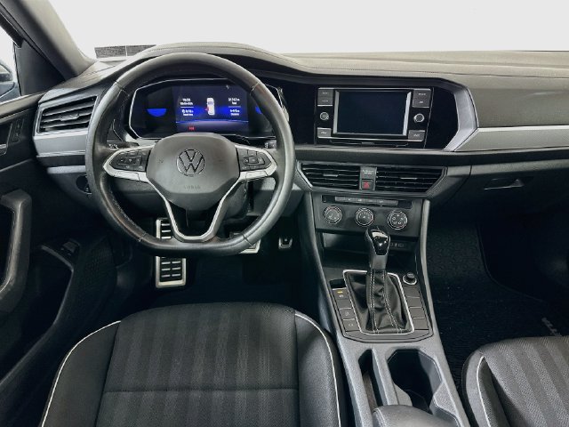 Certified 2023 Volkswagen Jetta Sport FWD image 21