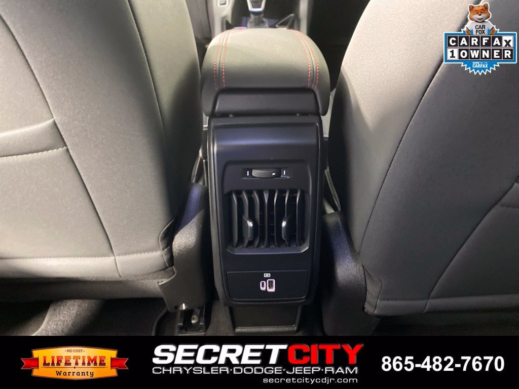 Used 2024 Dodge Hornet R/T w/ R/T Blacktop Package AWD/4WD image 26