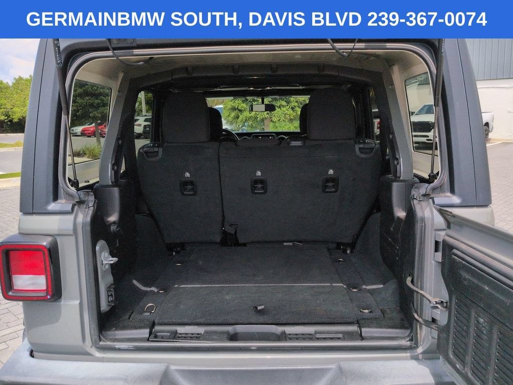 Used 2022 Jeep Wrangler Unlimited Sport AWD/4WD image 14