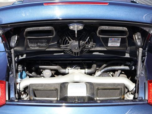 Used 2011 Porsche 911 Turbo S image 23