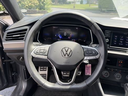 Used 2024 Volkswagen Jetta Sport FWD image 25