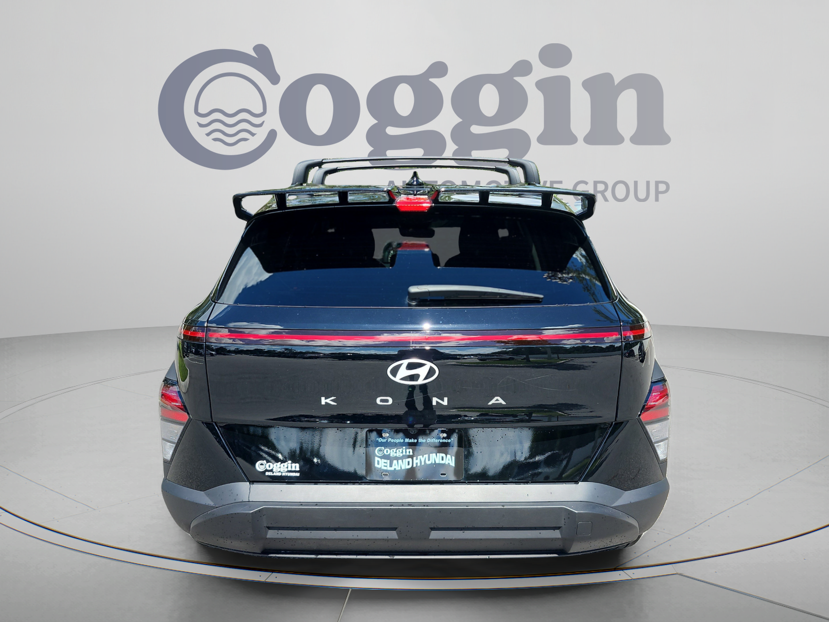 Used 2024 Hyundai Kona SEL FWD image 4