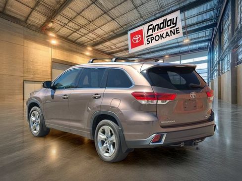 Used 2018 Toyota Highlander Limited AWD/4WD image 6