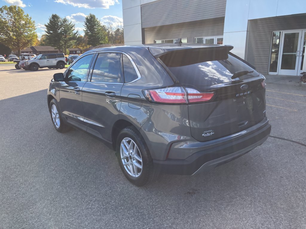 Used 2024 Ford Edge SEL w/ Convenience Package AWD/4WD image 9