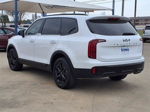 Used 2024 Kia Telluride S w/ S Sunroof Package image 5