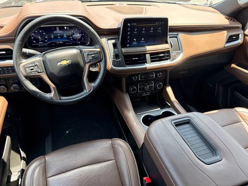 Used 2023 Chevrolet Tahoe High Country AWD/4WD image 19