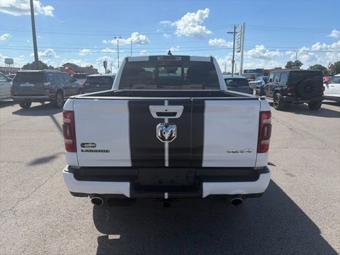 Used 2023 RAM 1500 Laramie AWD/4WD image 5