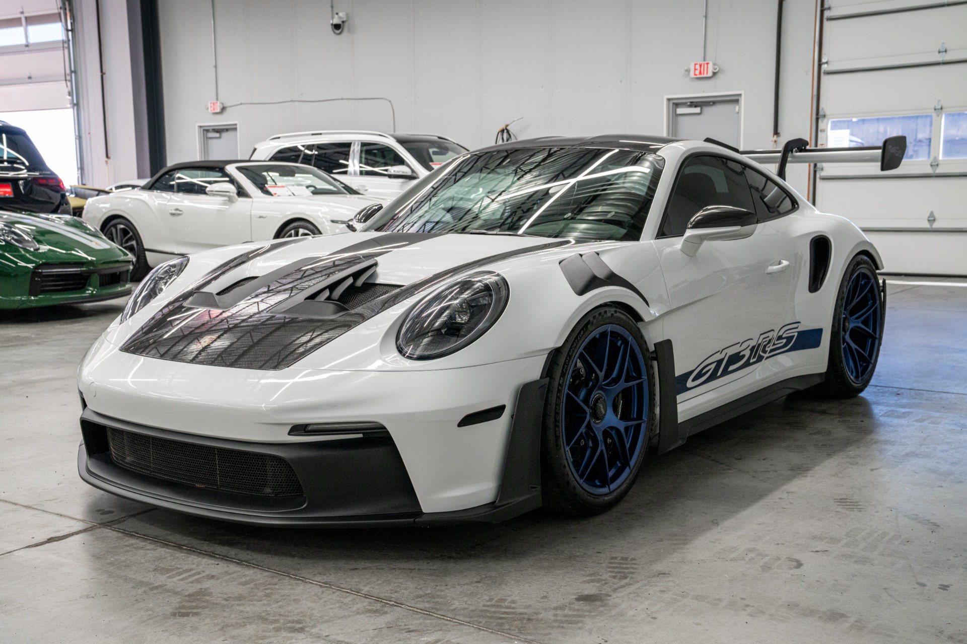 Used 2025 Porsche 911 GT3 RS RWD image 5