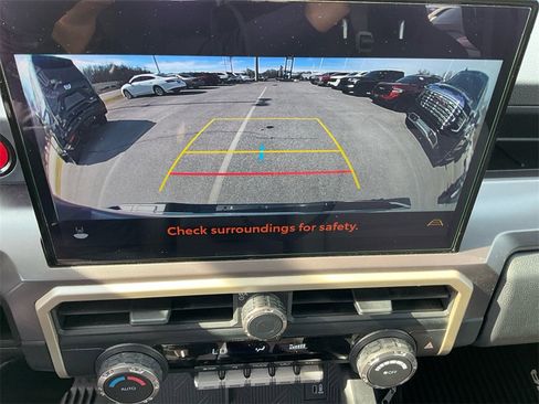 Used 2025 Toyota Tacoma TRD Sport image 20