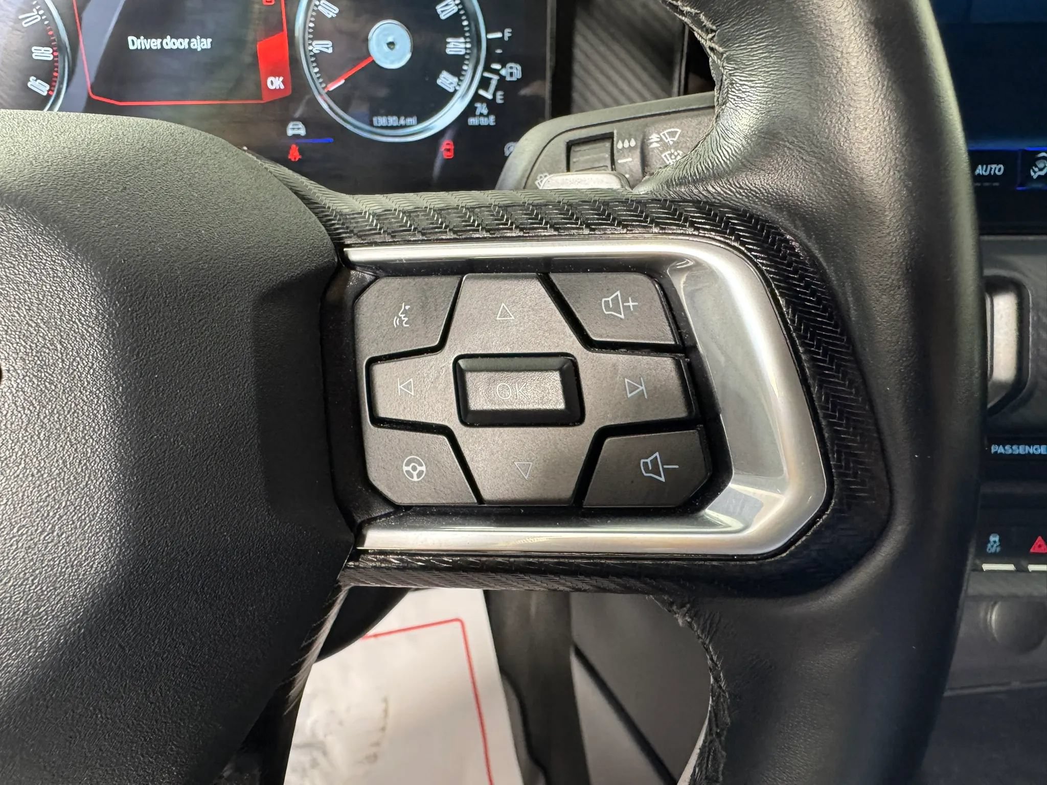 Used 2025 Ford Mustang GT RWD image 15