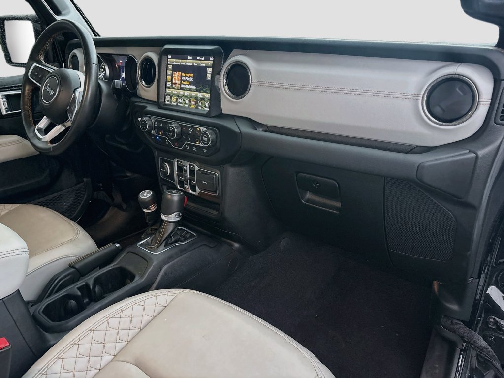Certified 2023 Jeep Wrangler Unlimited Sahara AWD/4WD image 32