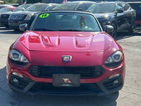 Used 2018 FIAT 124 Spider Abarth image 3