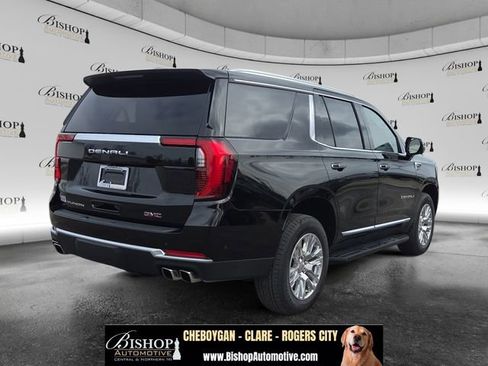 Used 2025 GMC Yukon Denali w/ LPO, Floor Liner Package AWD/4WD image 15
