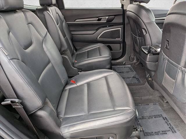 Used 2025 Kia Telluride S AWD/4WD image 28