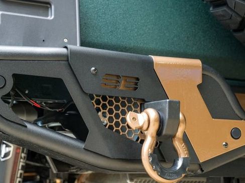 Used 2025 Jeep Wrangler Unlimited Rubicon w/ Technology Group image 50