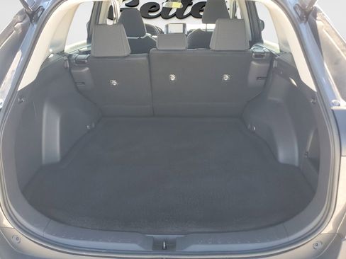 Certified 2023 Toyota RAV4 LE FWD image 9