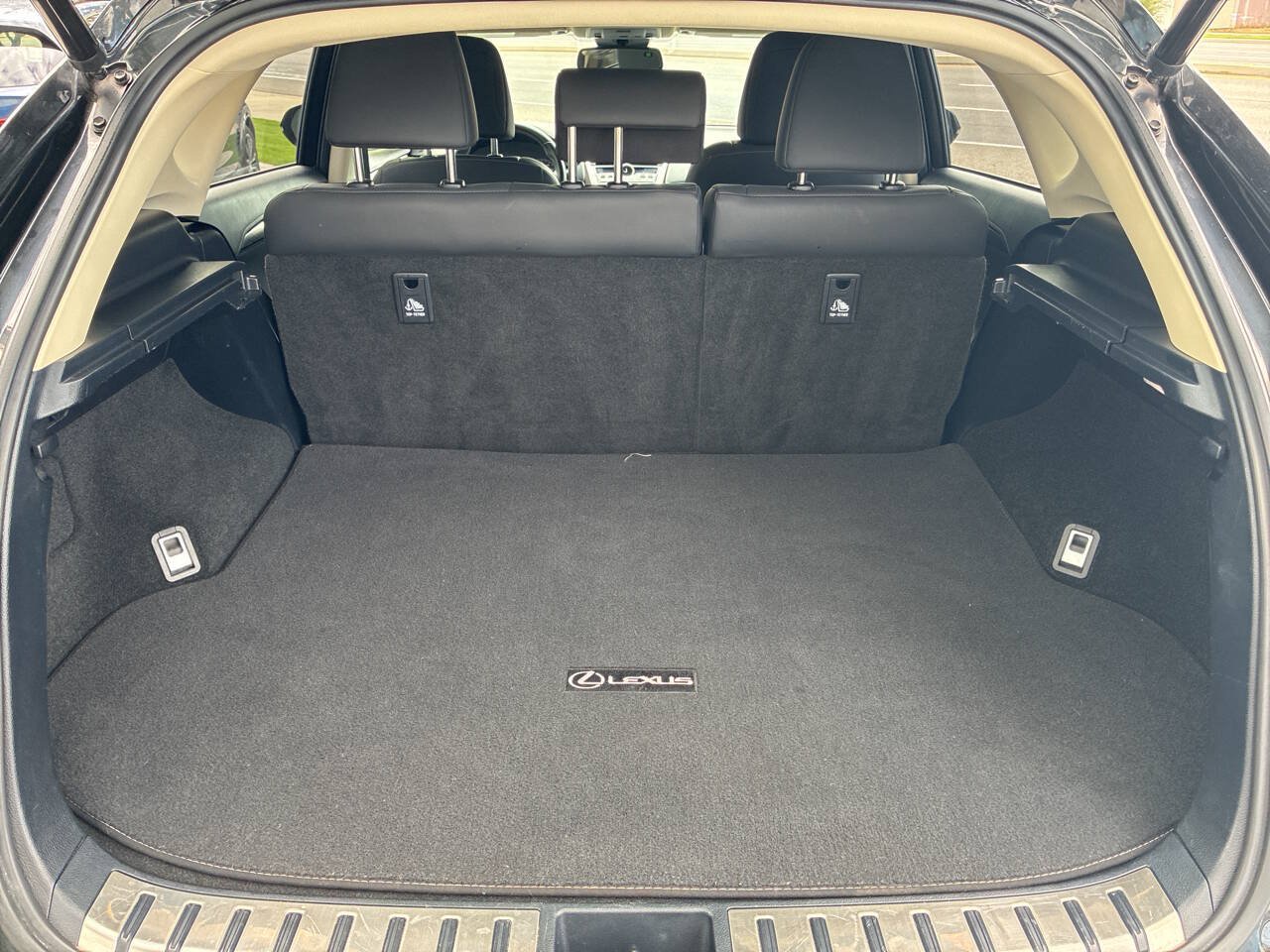 Used 2018 Lexus NX 300 FWD w/ Comfort Package image 11