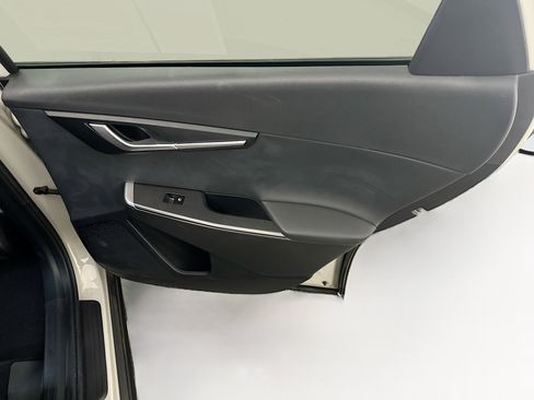 Used 2024 Kia EV6 Light image 30