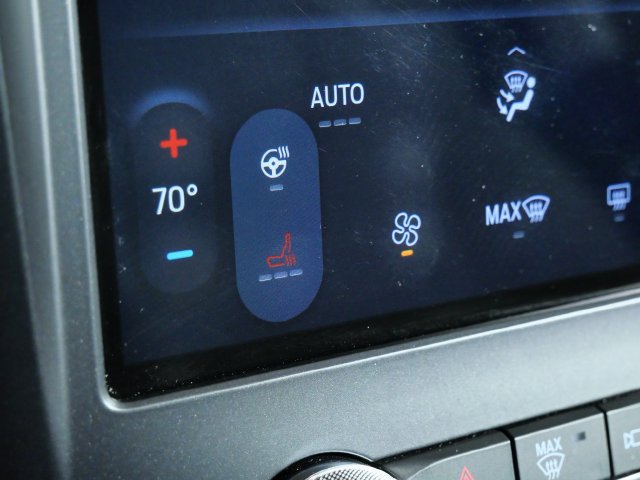 Certified 2024 Ford Edge Titanium AWD/4WD image 26