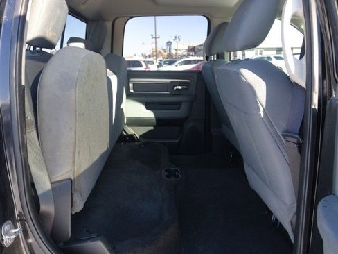 Used 2017 RAM 1500 Classic SLT image 28