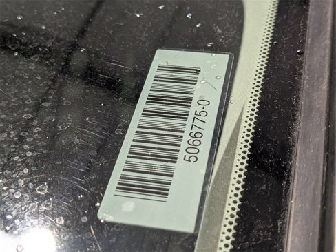 Used 2023 INFINITI QX80 Luxe w/ Cargo Package image 29