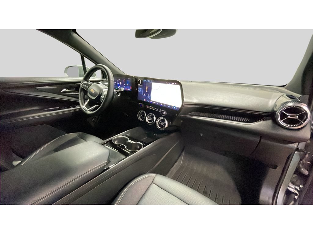 Used 2024 Chevrolet Blazer EV LT AWD/4WD image 17