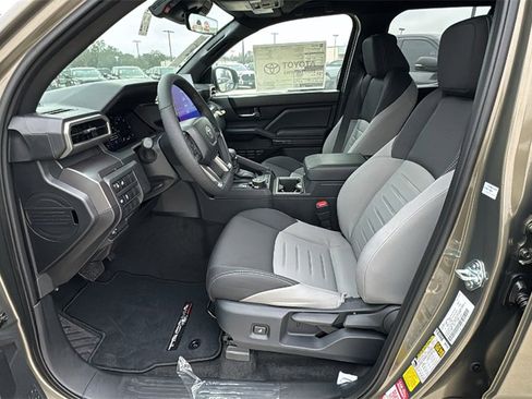 New 2026 Toyota Tacoma TRD Off-Road image 18