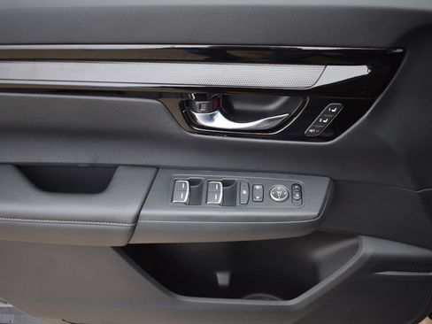 Used 2025 Honda CR-V EX-L image 23