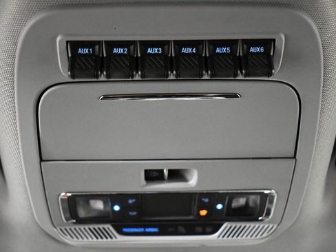 Used 2024 Ford F250 Lariat w/ Lariat Ultimate Package image 34