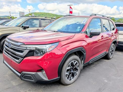 Used 2026 Subaru Forester Premium AWD/4WD image 3