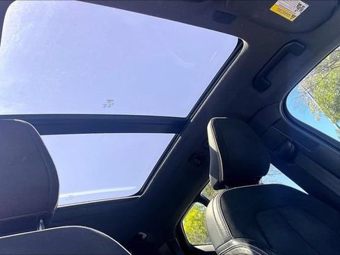 Used 2020 Volvo XC40 T4 R-Design w/ Protection Package Premier FWD image 22