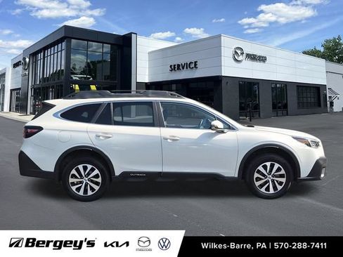 Used 2021 Subaru Outback Premium w/ Popular Package #1 AWD/4WD image 5