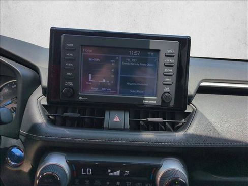 Used 2022 Toyota RAV4 XLE AWD/4WD image 14