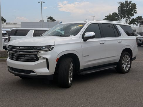 Used 2021 Chevrolet Tahoe Premier w/ Premium Package AWD/4WD image 7