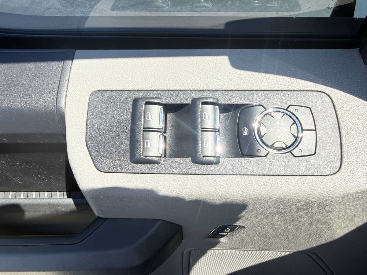 Used 2016 Ford F150 XL w/ Equipment Group 101A Mid RWD image 13