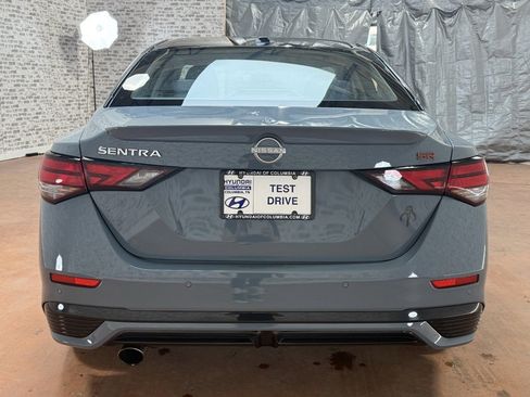 Used 2024 Nissan Sentra SR image 3