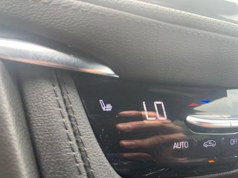 Used 2024 Cadillac XT5 Luxury AWD/4WD image 25