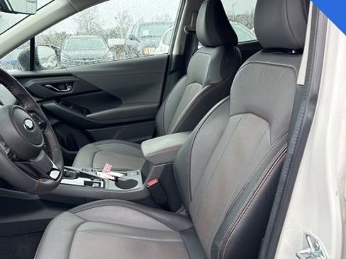 Used 2025 Subaru Crosstrek 2.5i Limited w/ Crosstrek Mirror Package image 10