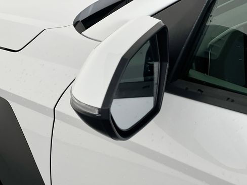 Used 2024 Hyundai Kona SEL FWD image 10