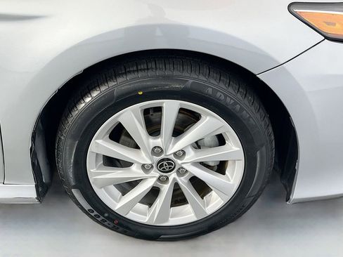Used 2022 Toyota Camry LE FWD image 36