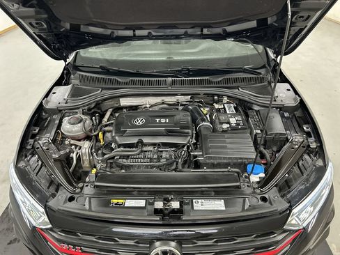 Used 2019 Volkswagen Jetta GLI FWD image 24