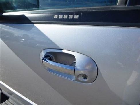 Used 2017 Ford Expedition EL XLT image 10