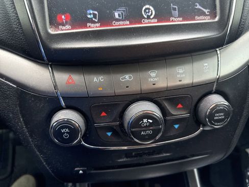 Used 2018 Dodge Journey Crossroad image 26