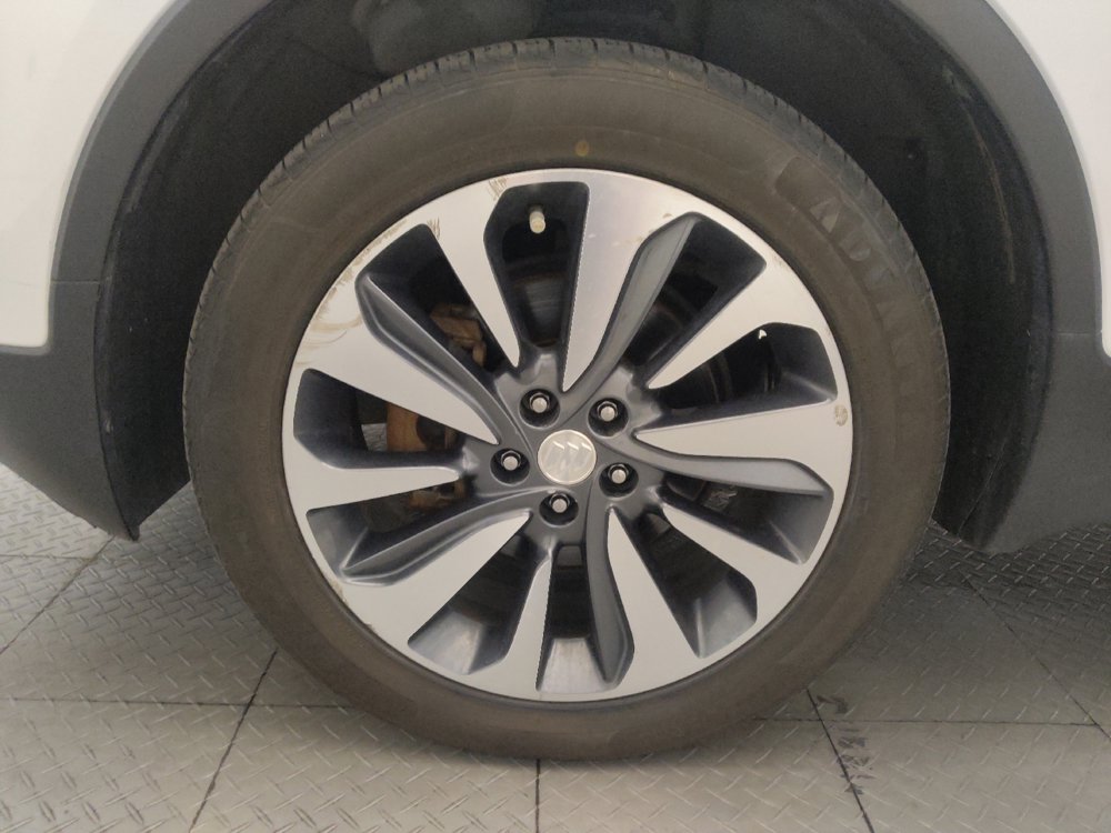 Used 2022 Buick Encore Preferred w/ Safety Package AWD/4WD image 31