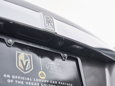 Used 2014 Rolls-Royce Wraith image 15