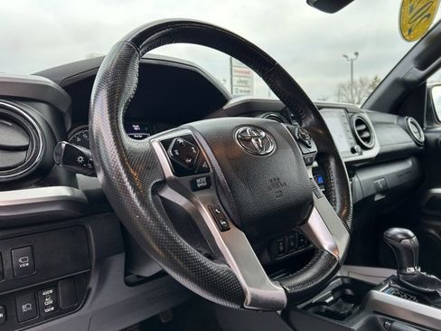 Used 2021 Toyota Tacoma Limited w/ Blackout Package (TMS) image 31