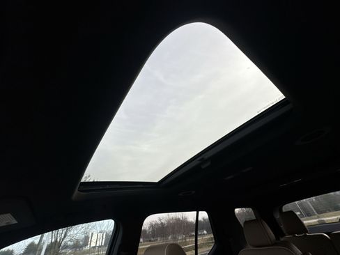 Used 2022 Chevrolet Traverse Premier w/ LPO, Floor Liner Package image 22