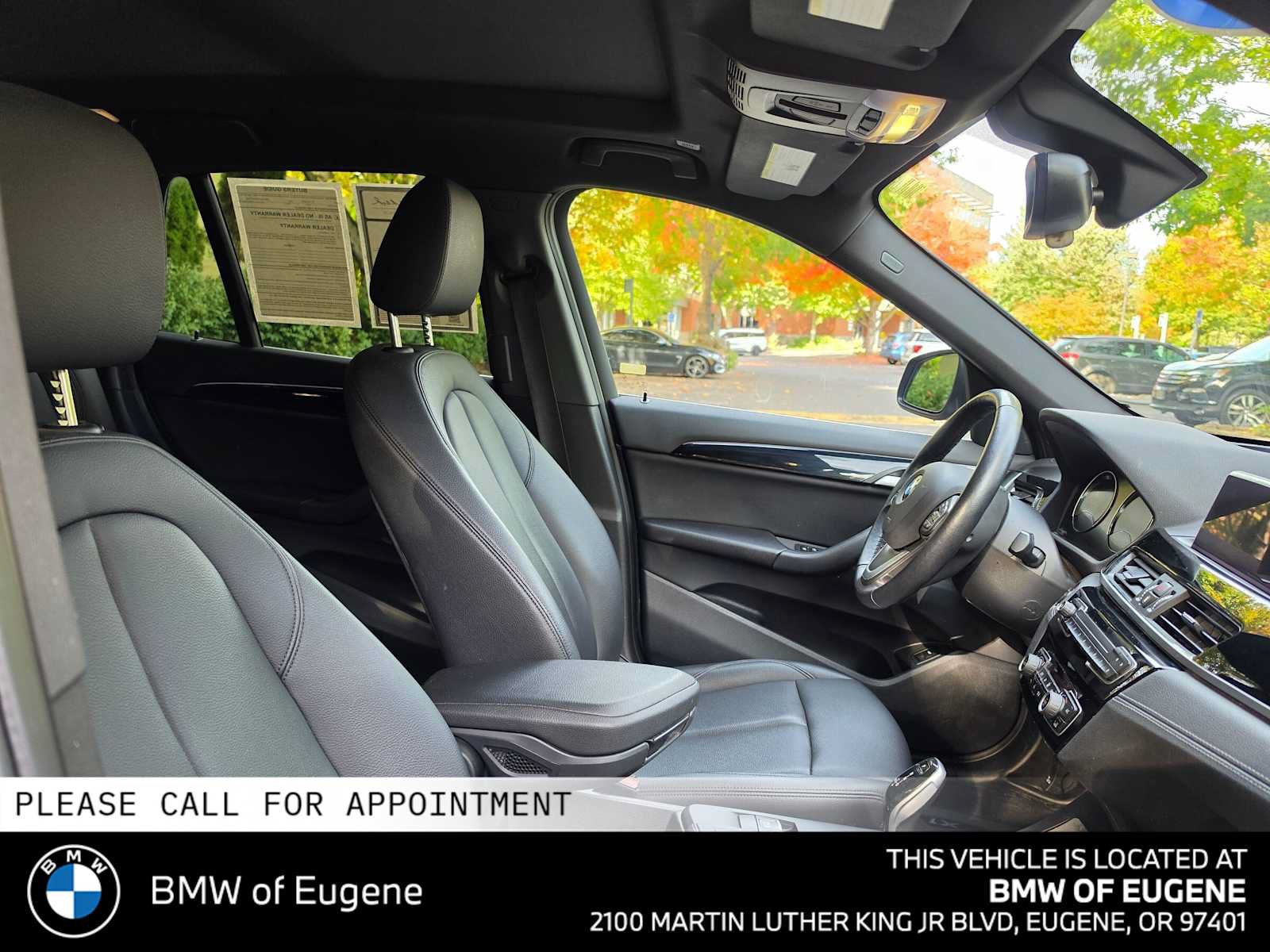Used 2022 BMW X1 sDrive28i w/ Premium Package FWD image 12